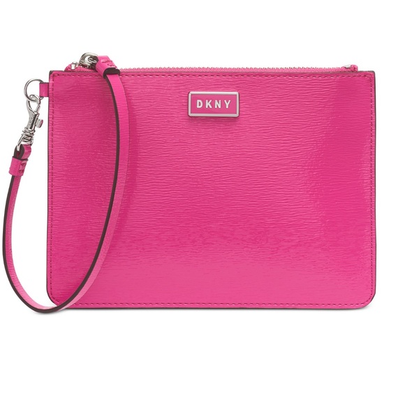 dkny gigi wristlet CEGICAP